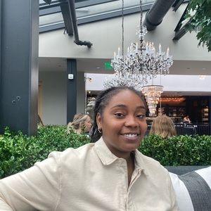 Meet your Posher, Tiff